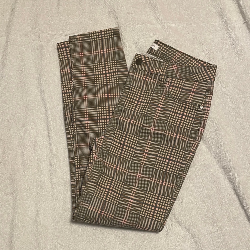 Women’s Plaid Pants - gray and pink